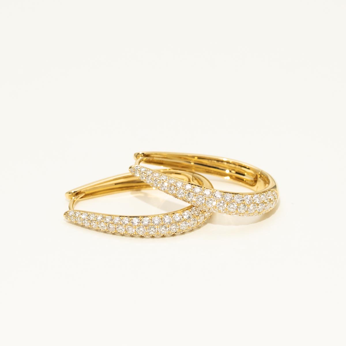 Memoire Paramount Diamond Hoop Earrings in 18kt Yellow Gold (1 5/8ct tw)