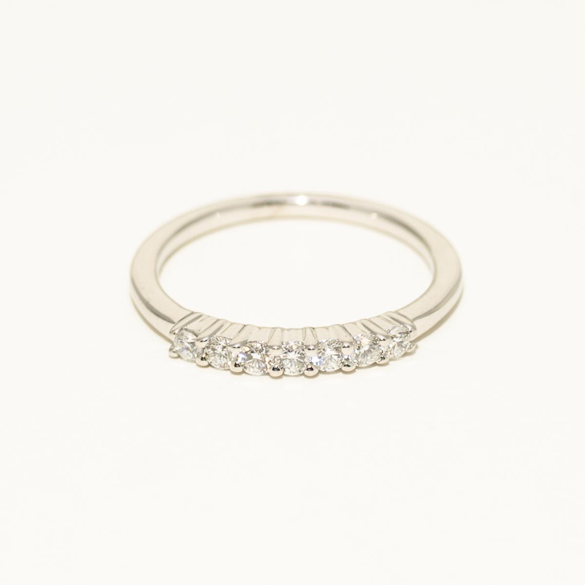 Diamond Wedding Band in 14kt White Gold (1/4ct tw)