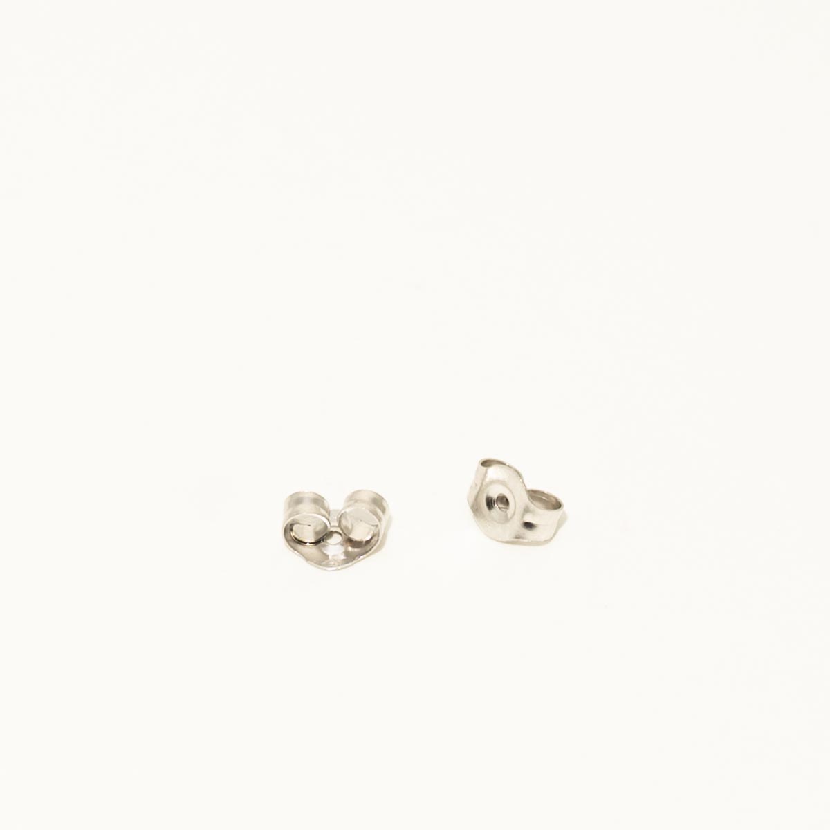 Blue Princess Cut Diamond Stud Earrings in 14kt White Gold (3/4ct tw)