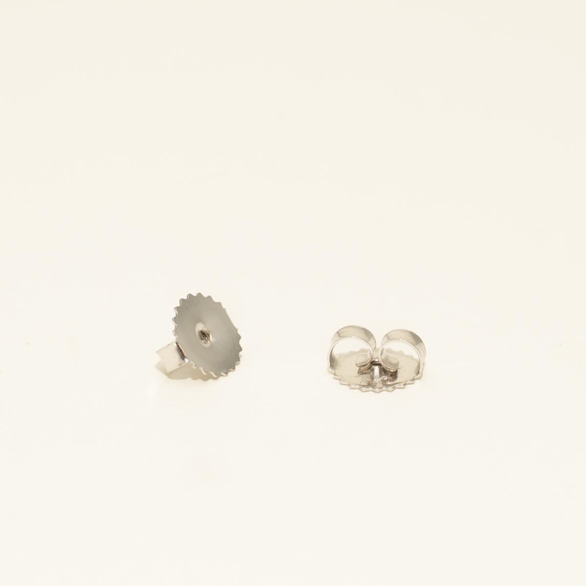 Diamond Halo Stud Earrings in 14kt White Gold (3/4ct tw)
