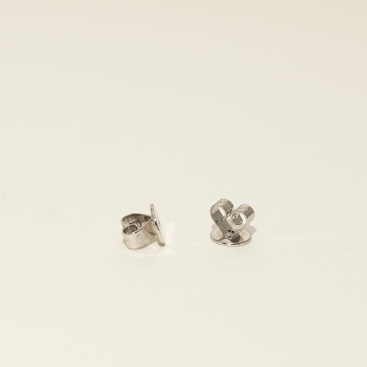 Diamond Halo Stud Earrings in 14kt White Gold (1/2ct tw)