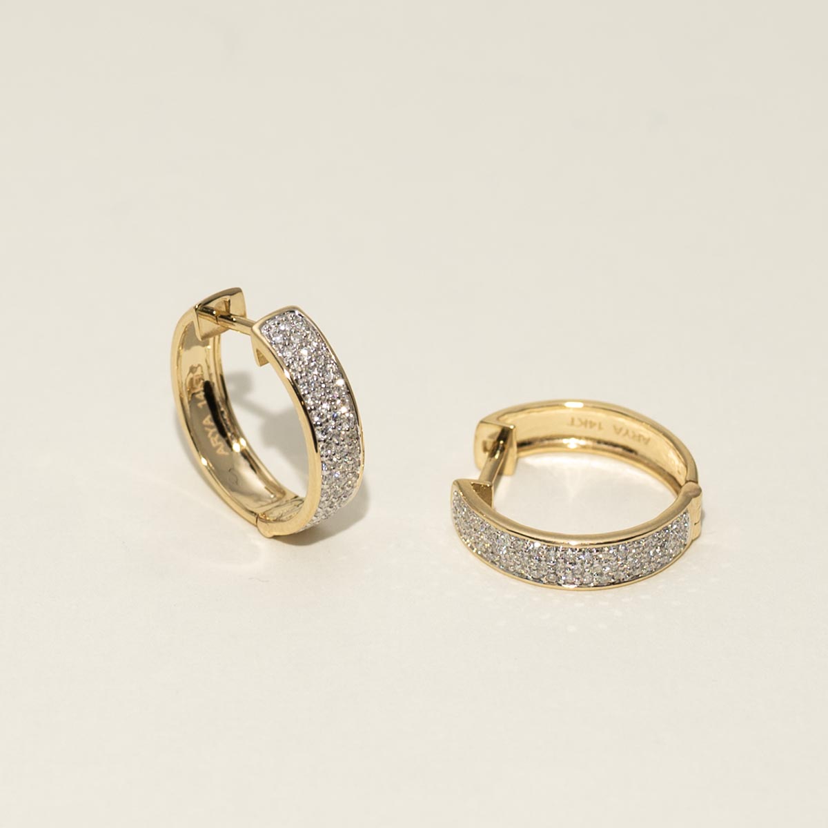 Diamond Pave Huggie Hoop Earrings in 14kt Yellow Gold (1/2ct tw)