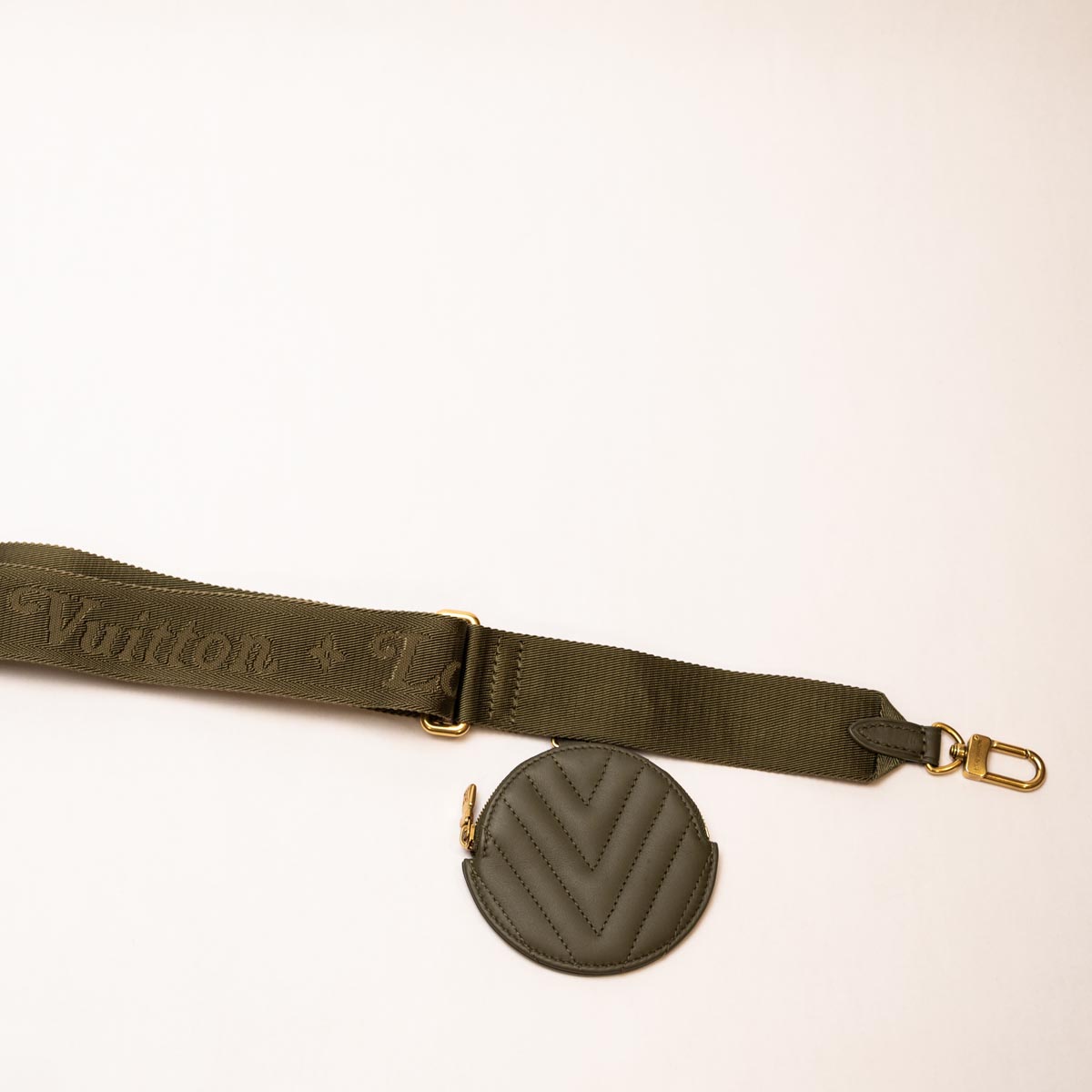 Pre Owned Louis Vuitton Green Leather New Wave Pochette