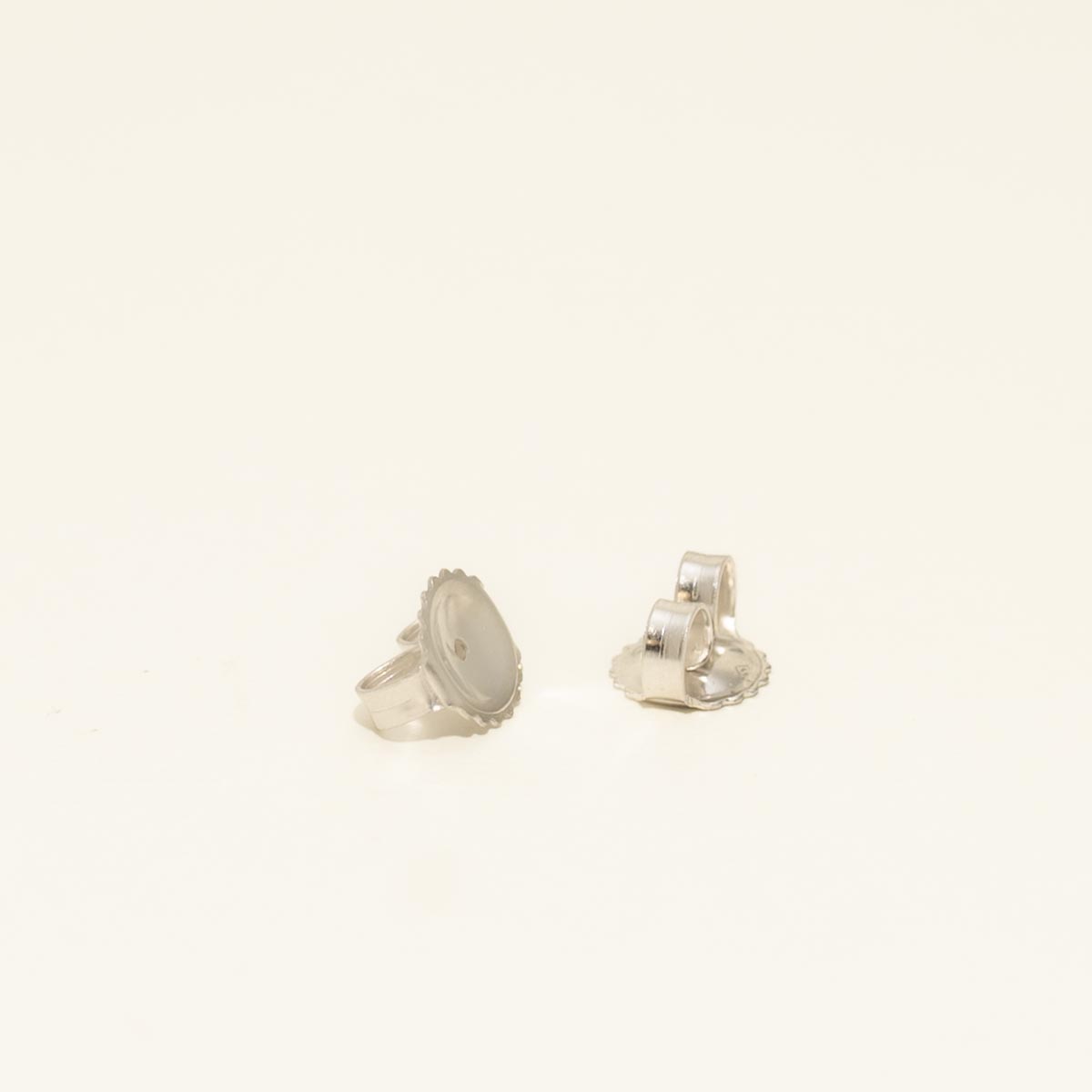 Diamond Stud Earrings in 14kt White Gold (1 1/5ct tw)
