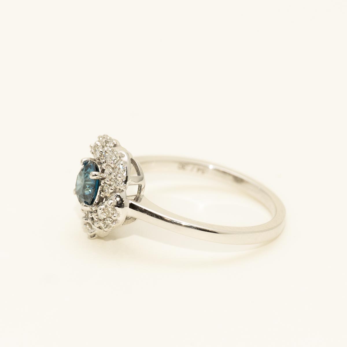 Blue and White Diamond Ring in 14kt White Gold (3/4ct tw)