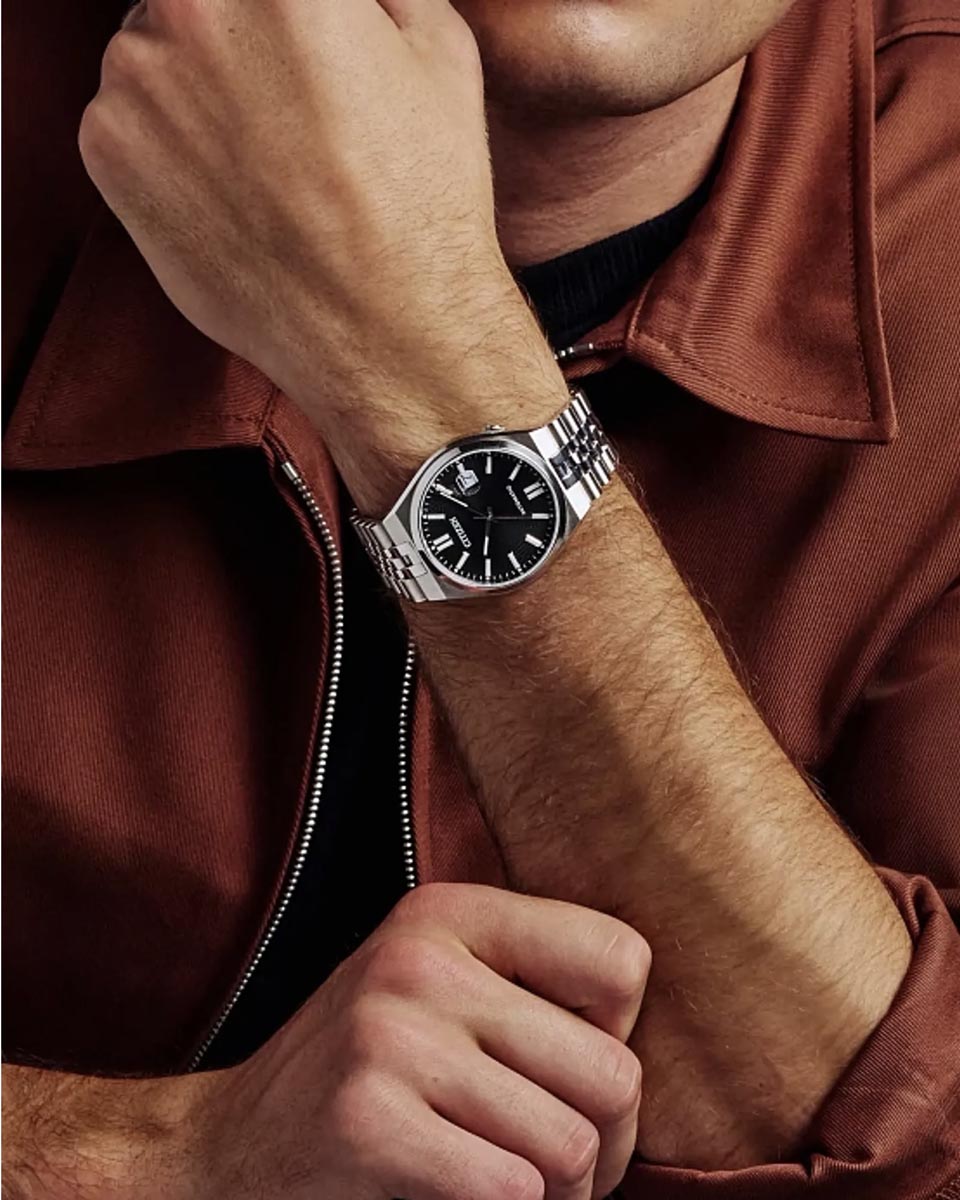 Citizen Tsuyosa Watch with Black Dial and Stainless Steel Bracelet (40mm and automatic movement)