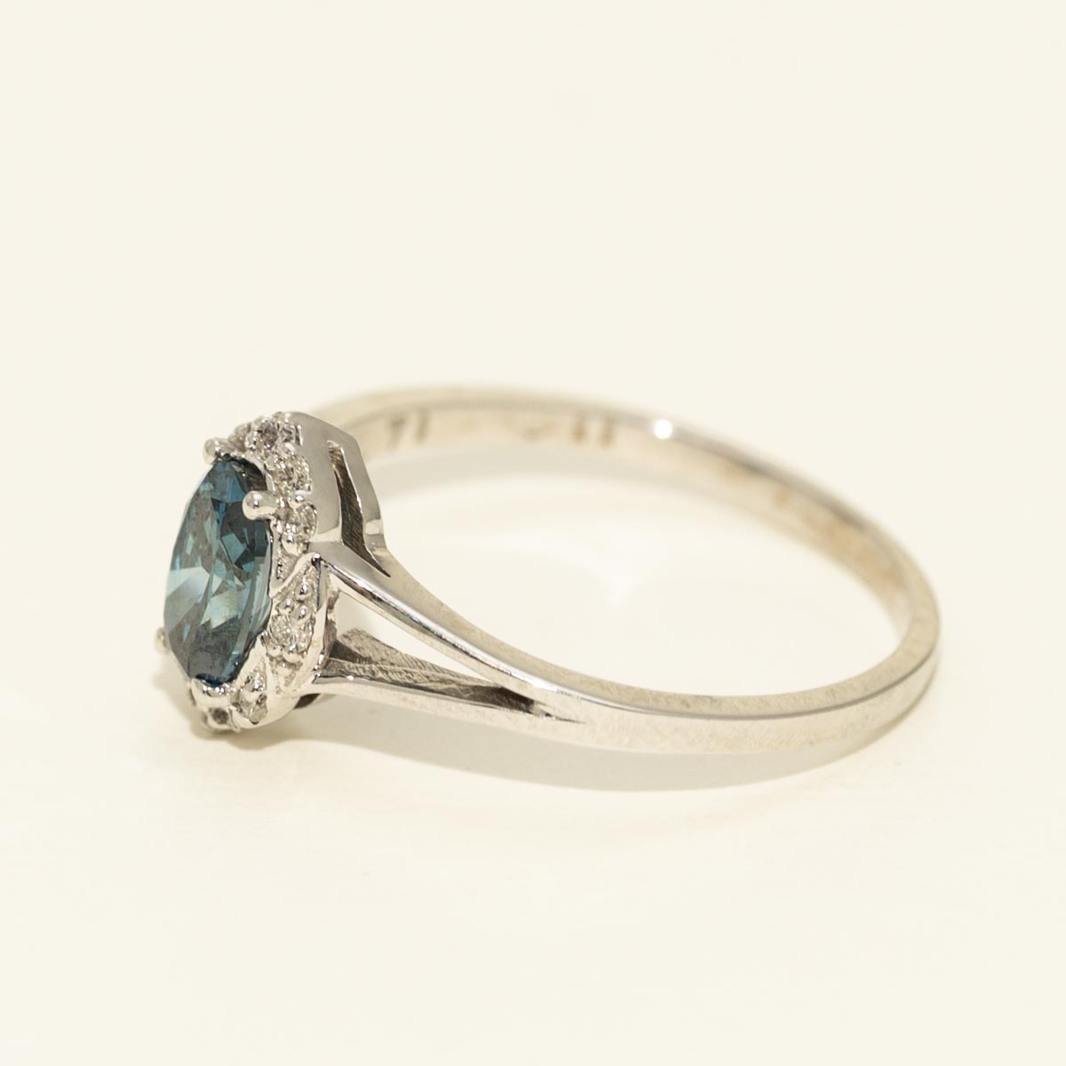 Blue Oval Diamond Ring with White Diamonds in 14kt White Gold (7/8ct tw)
