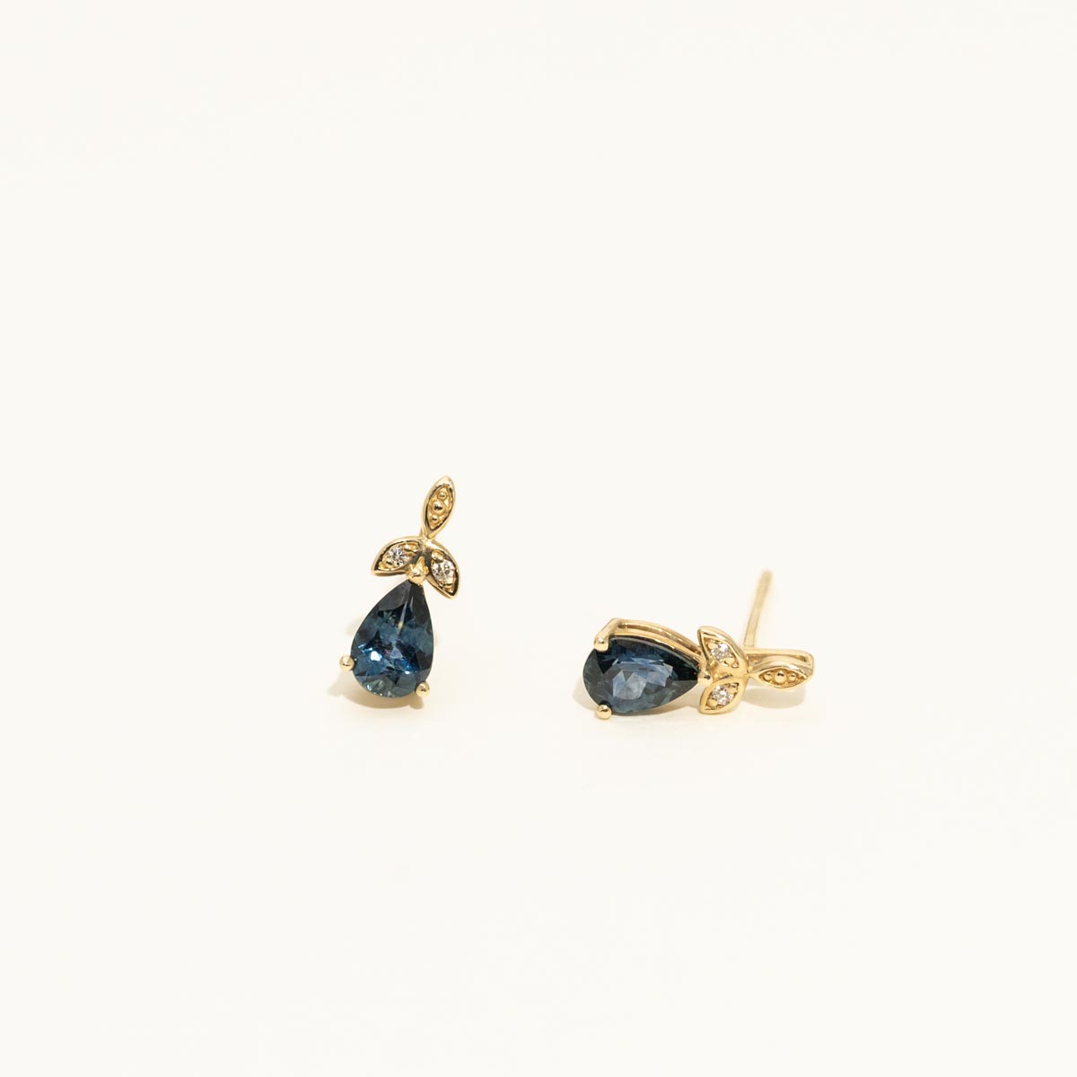 Parlé Pear Shape Montana Sapphire Earrings in 14kt Yellow Gold with Diamonds (.02ct tw)