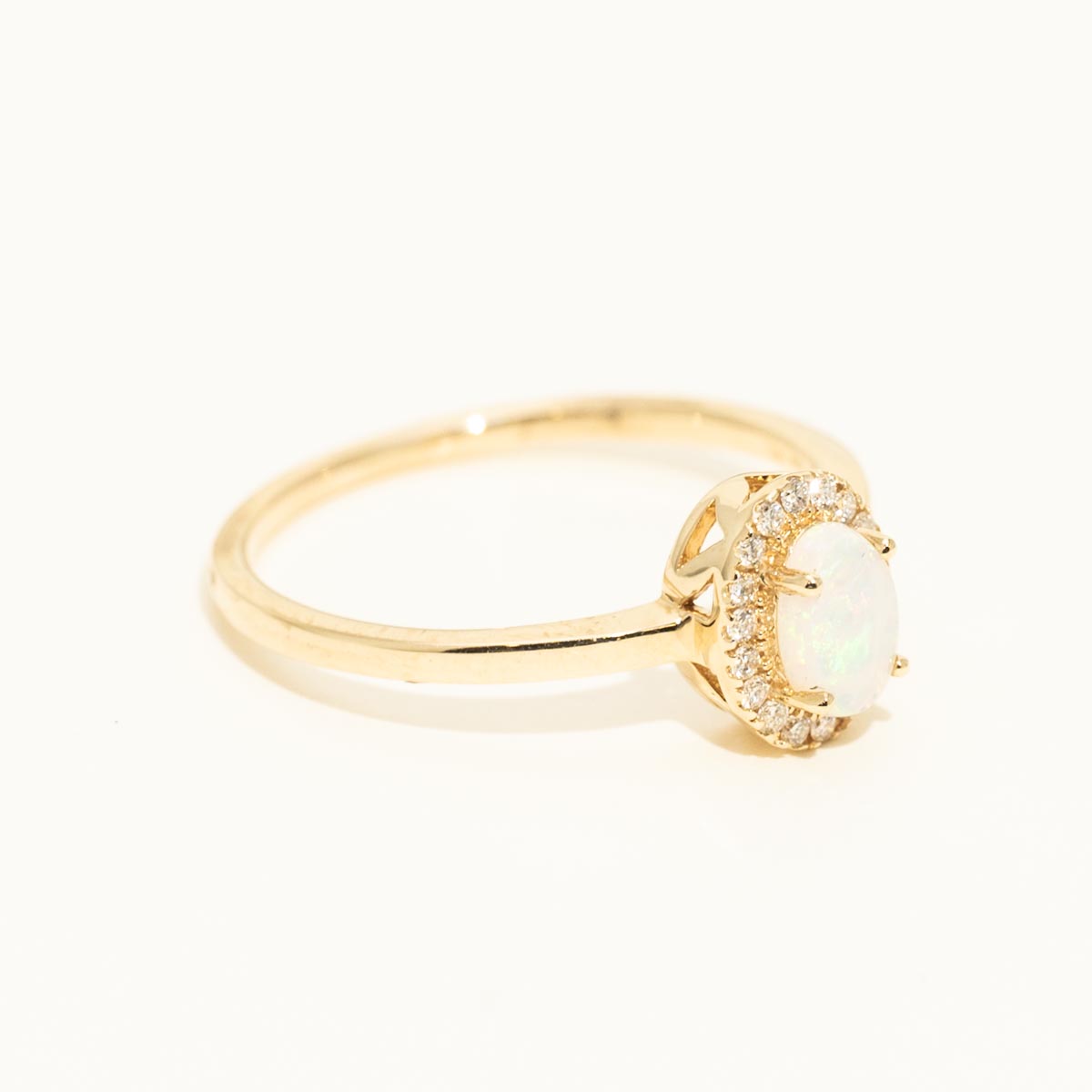 Parlé Oval Australian Opal Ring in 14kt White Gold with Diamonds (1/10ct tw)