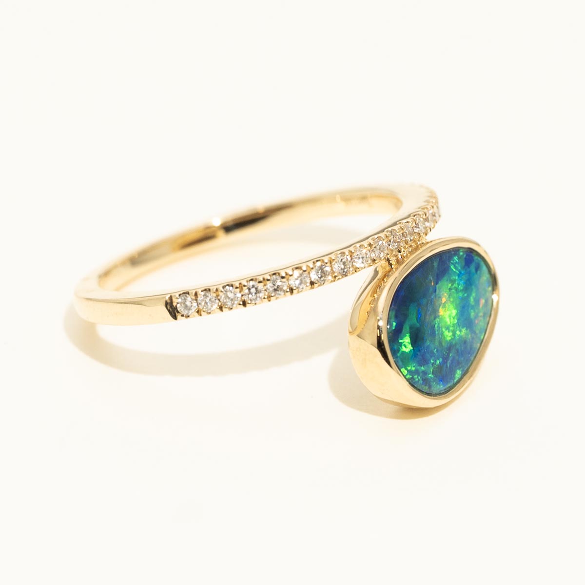 Parlé Australian Opal Doublet Ring in 14kt Yellow Gold with Diamonds (1/7ct tw)