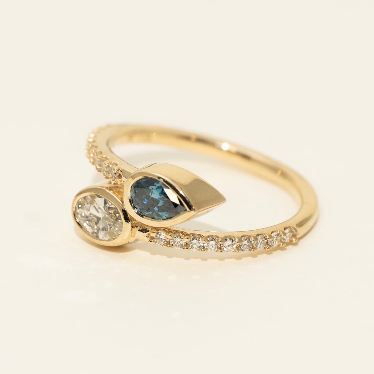 Pear Shape Blue and Oval White Diamond Toi et Moi Fashion Ring in 14kt Yellow Gold (3/4ct tw)