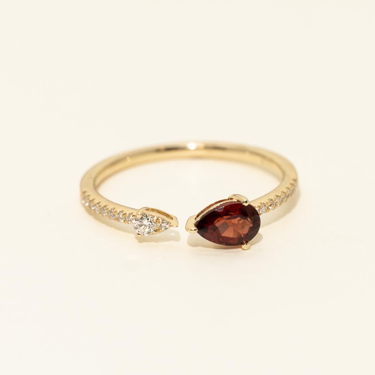 Madison L Pear Shape Garnet Ring in 14kt Yellow Gold with Diamonds