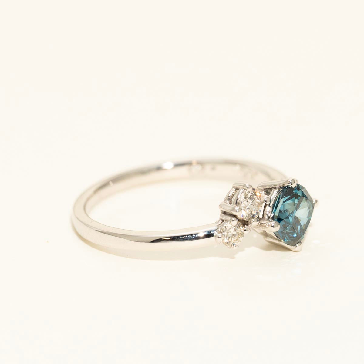 Cushion Cut Blue and White Diamond Fashion Ring in 14kt White Gold (3/4ct tw)