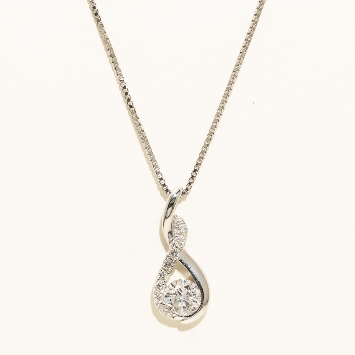 Lab Grown Diamond Bypass Necklace in Sterling Silver (1/2ct tw)