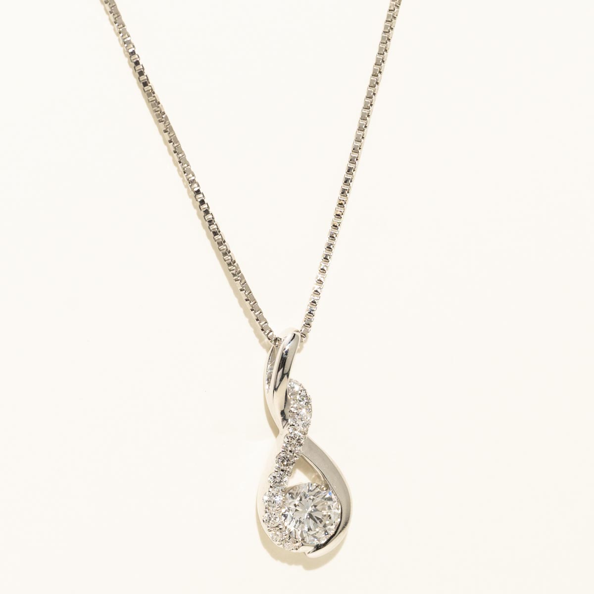 Lab Grown Diamond Bypass Necklace in Sterling Silver (1/2ct tw)