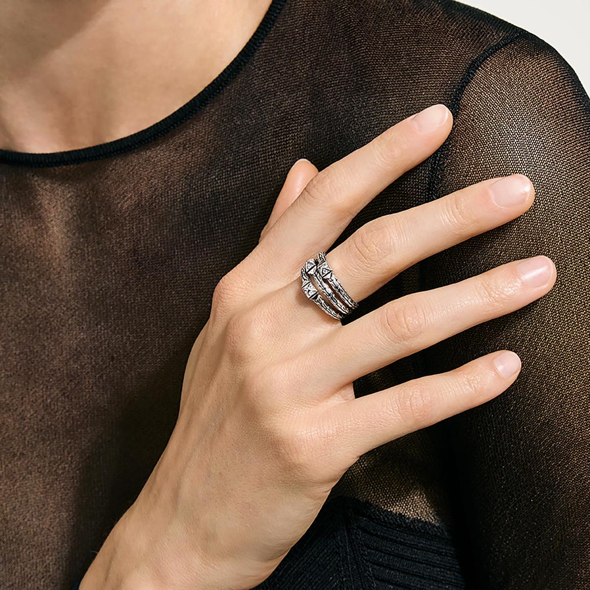 John Hardy Icon Stud Three Row Ring in Sterling Silver with Diamonds (1/10ct tw)