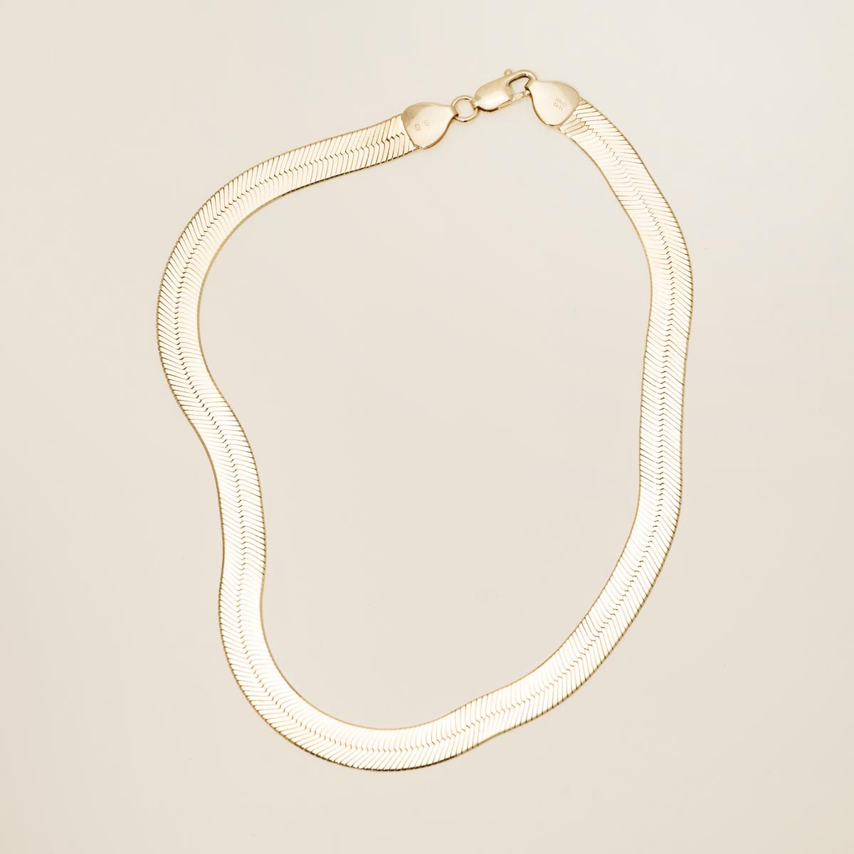 Estate Herringbone Chain in 14kt Yellow Gold (16.5 inches and 9.4mm wide)