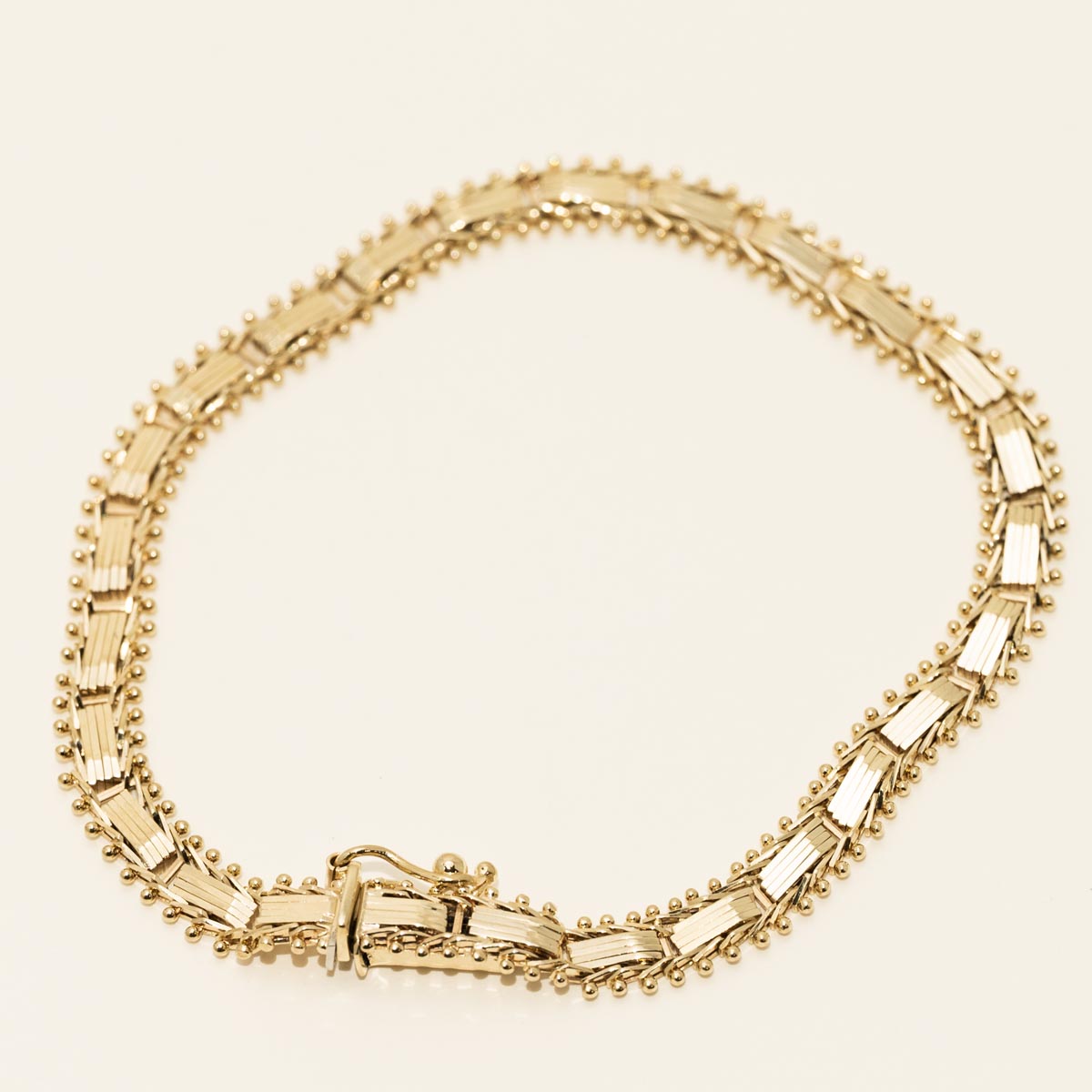 Estate Fancy Link Bracelet in 14kt Yellow Gold (7 inches)