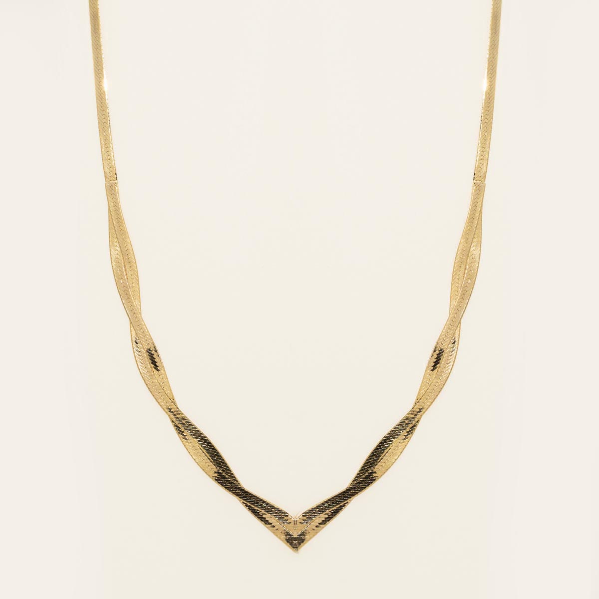 Estate Herringbone Twist Heart Necklace in 14kt Yellow Gold (16 inches)