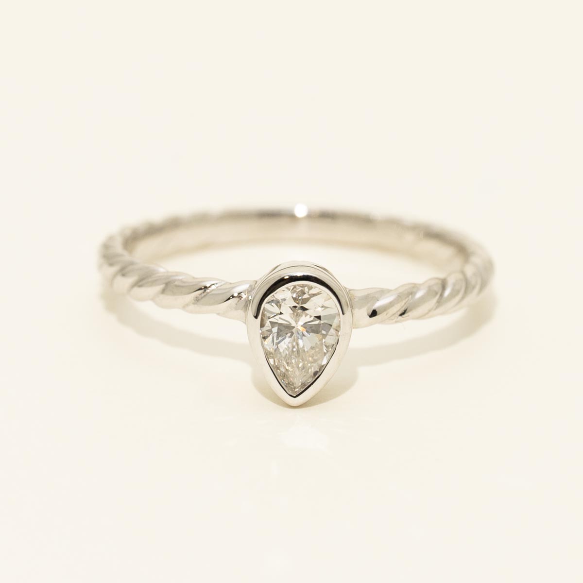 Estate Pear Diamond Bezel Ring in 14kt White Gold (3/8ct tw)