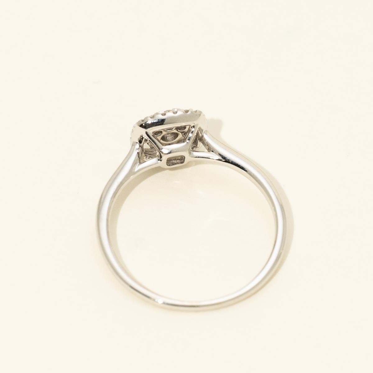 Estate Diamond Engagement Ring in 14kt White Gold (1/4ct tw)