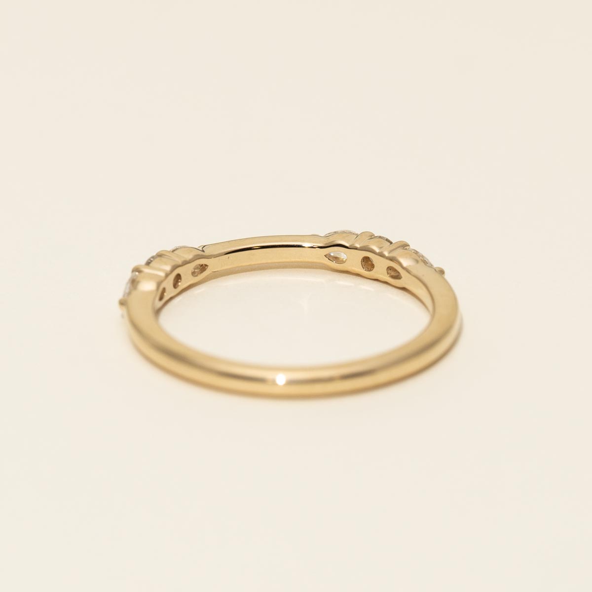 Round and Pear Diamond Band in 14kt Yellow Gold (1/3ct tw)