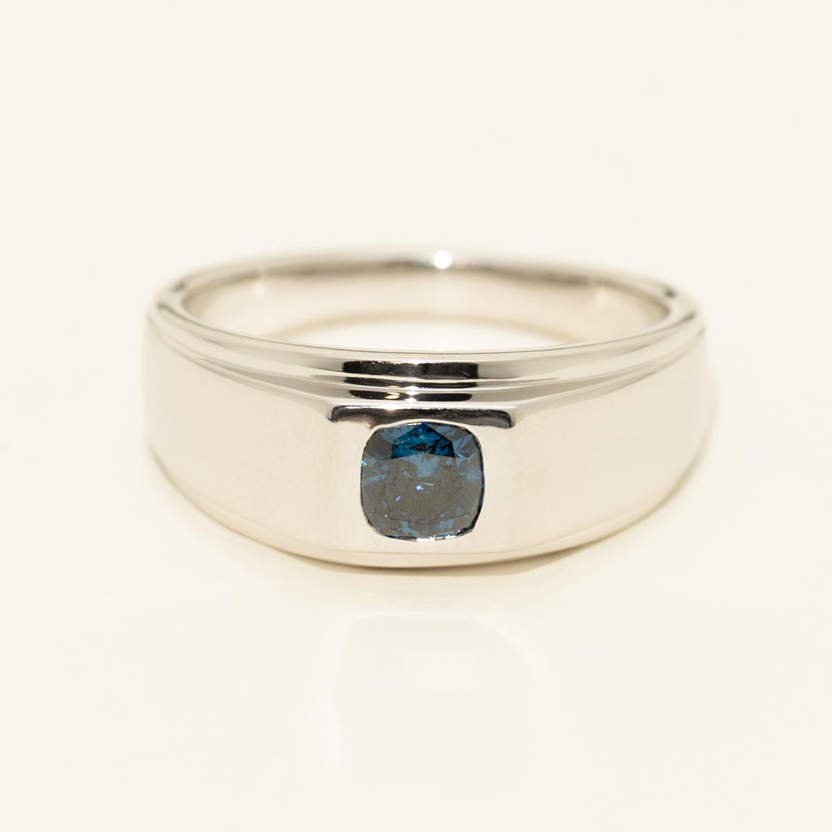 Mens Cushion Cut Blue Diamond Ring in 14kt White Gold (3/4ct)