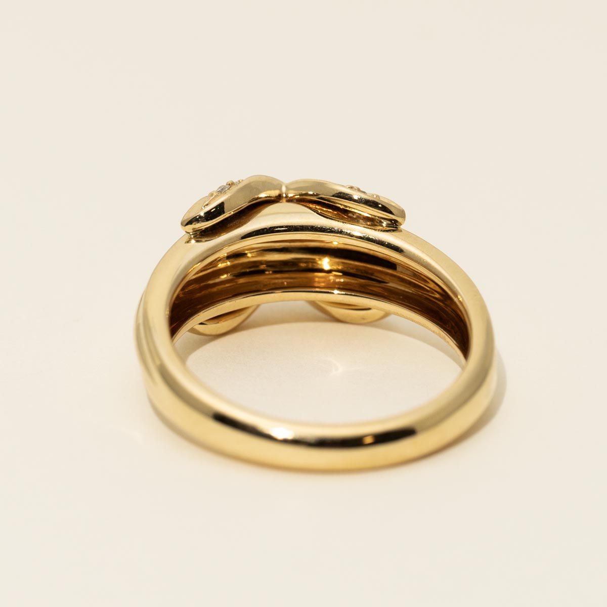 Estate Tiffany and Co. Signature Diamond Ring in 18kt Yellow Gold (1/7ct tw)