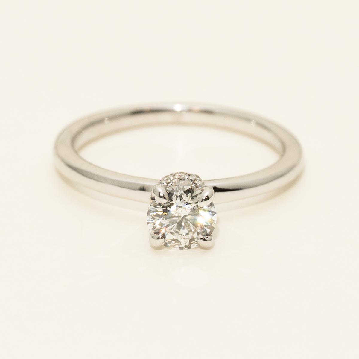 Estate Northern Star Diamond Engagement Ring in 14kt White Gold (5/8ct tw)