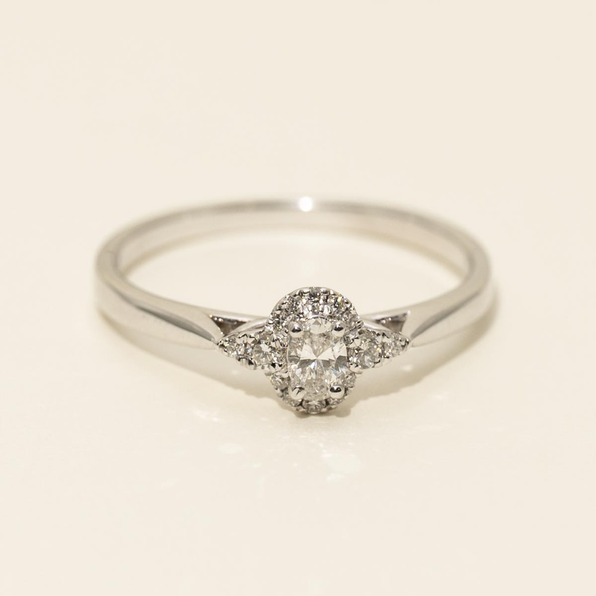 Estate Oval Diamond Halo Engagement Ring in 14kt White Gold (1/3ct tw)