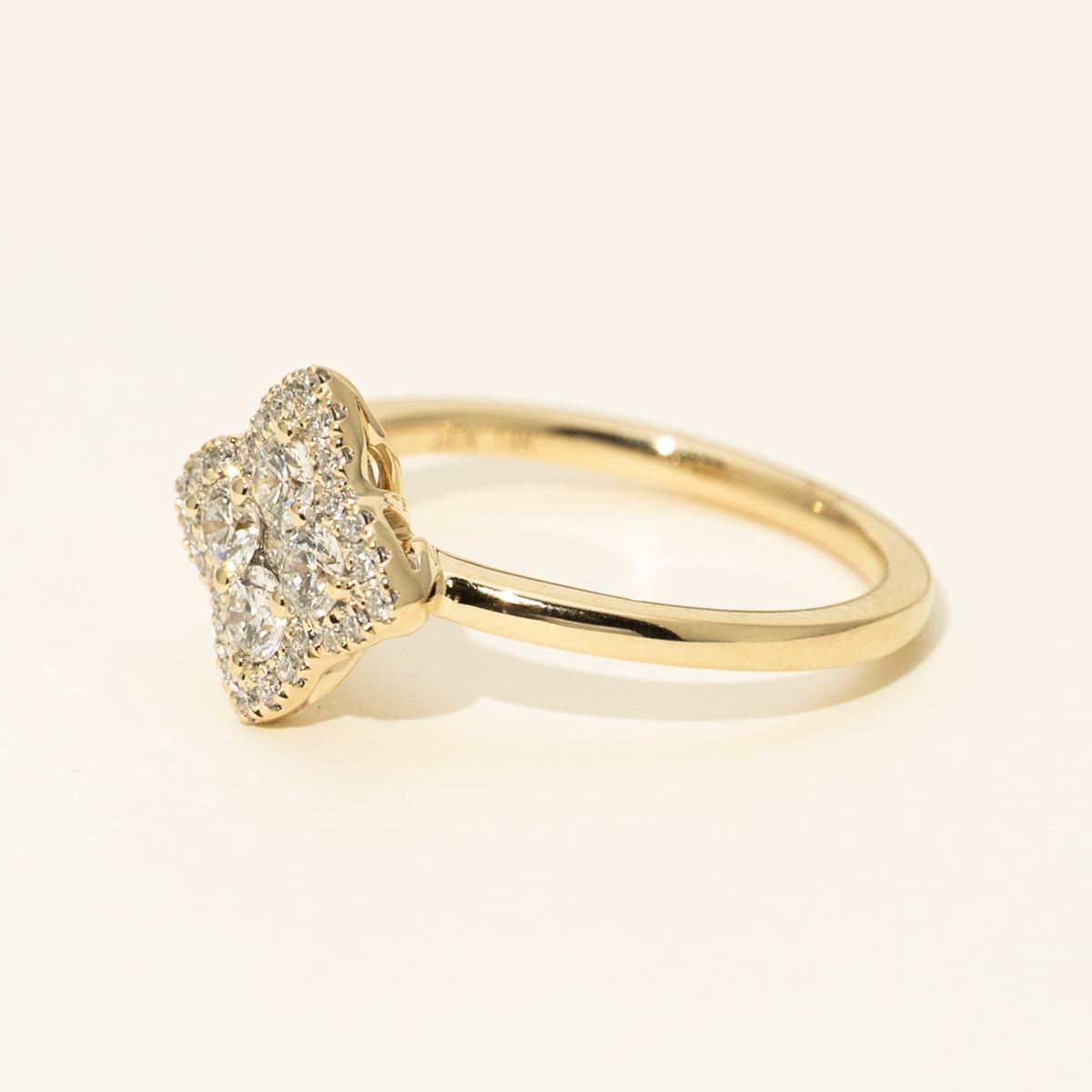 Diamond Flower Ring in 14kt Yellow Gold (1/2ct tw)
