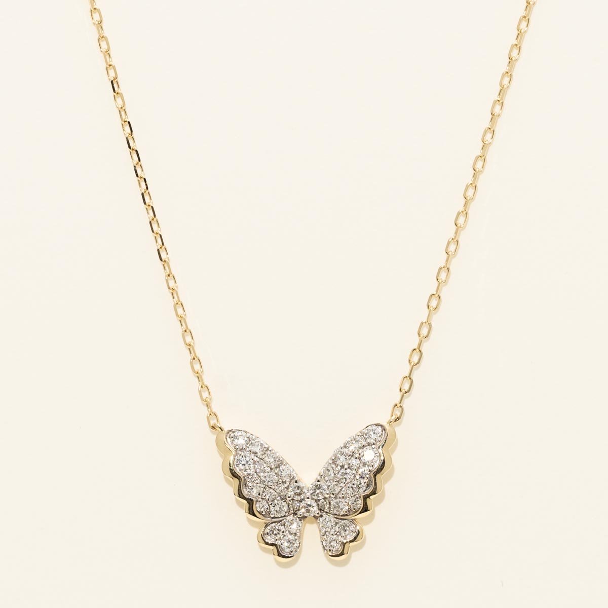 Diamond Butterfly Necklace in 14kt Yellow Gold (3/8ct tw)