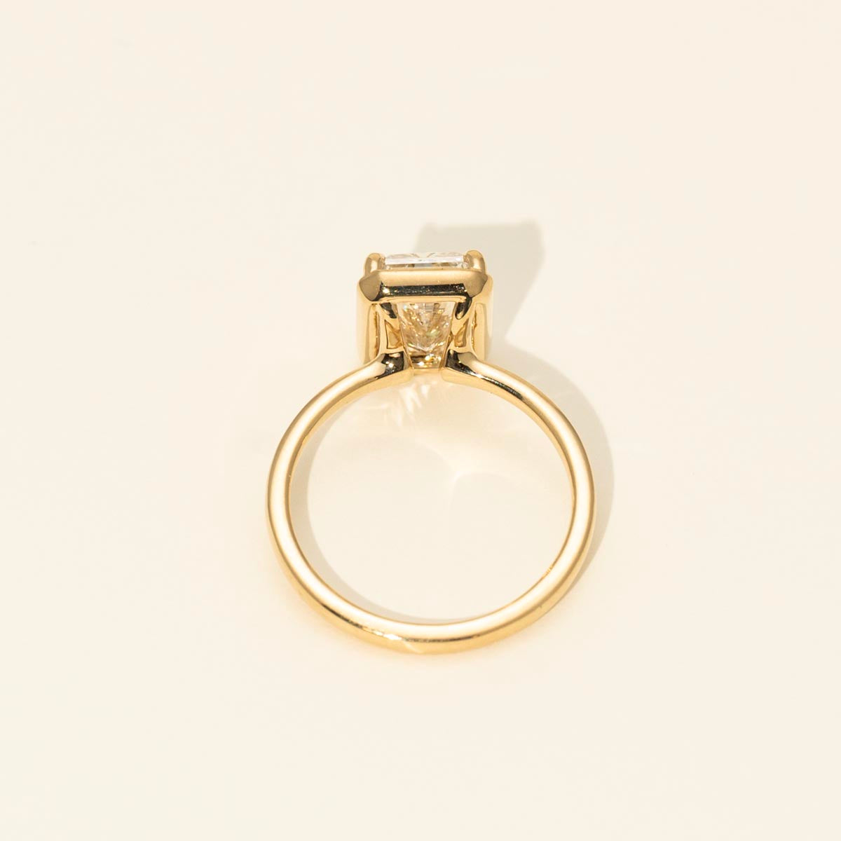 Lab Grown Radiant Cut Diamond Engagement Ring in 14kt Yellow Gold (3ct tw)