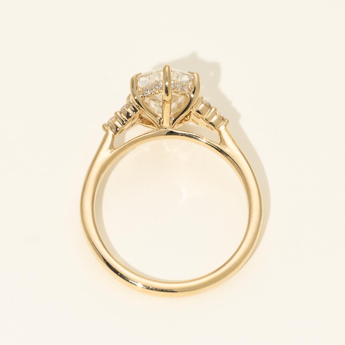 Lab Grown Hexagon Diamond Engagement Ring in 14kt Yellow Gold (2 1/2ct tw)