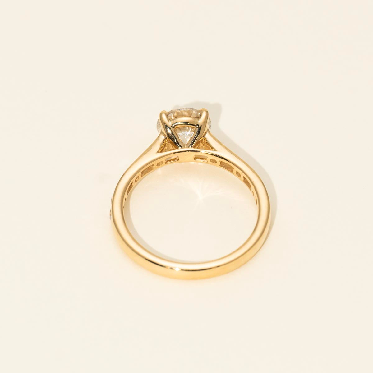 Lab Grown Diamond Engagement Ring in 14kt Yellow Gold (2ct tw)