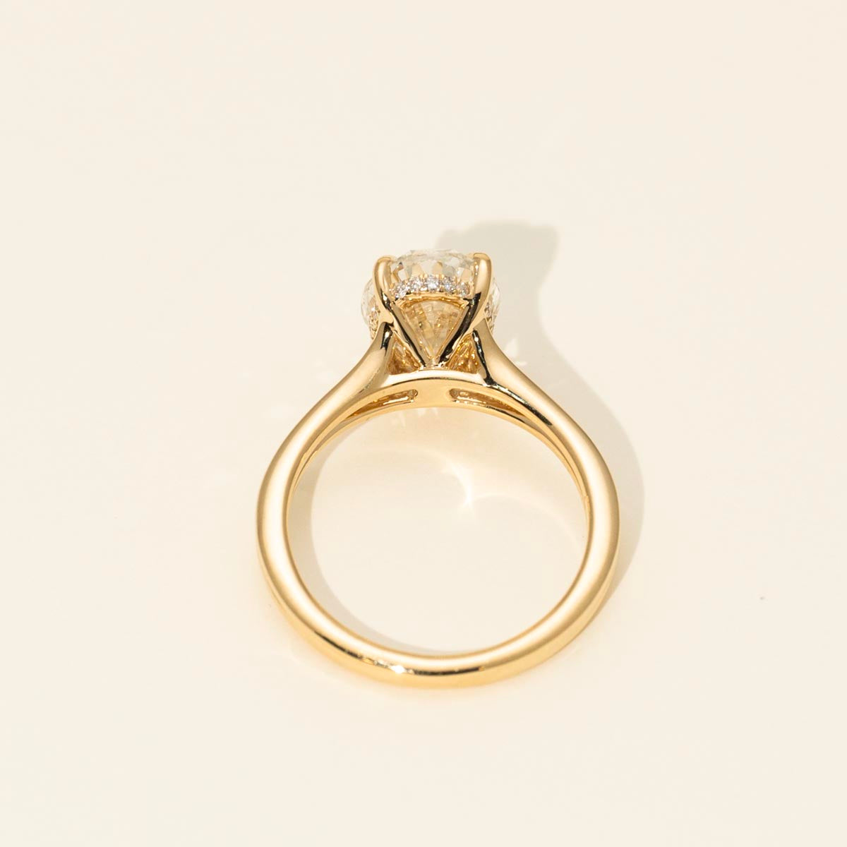 Lab Grown Oval Diamond Engagement Ring in 14kt Yellow Gold (3ct tw)