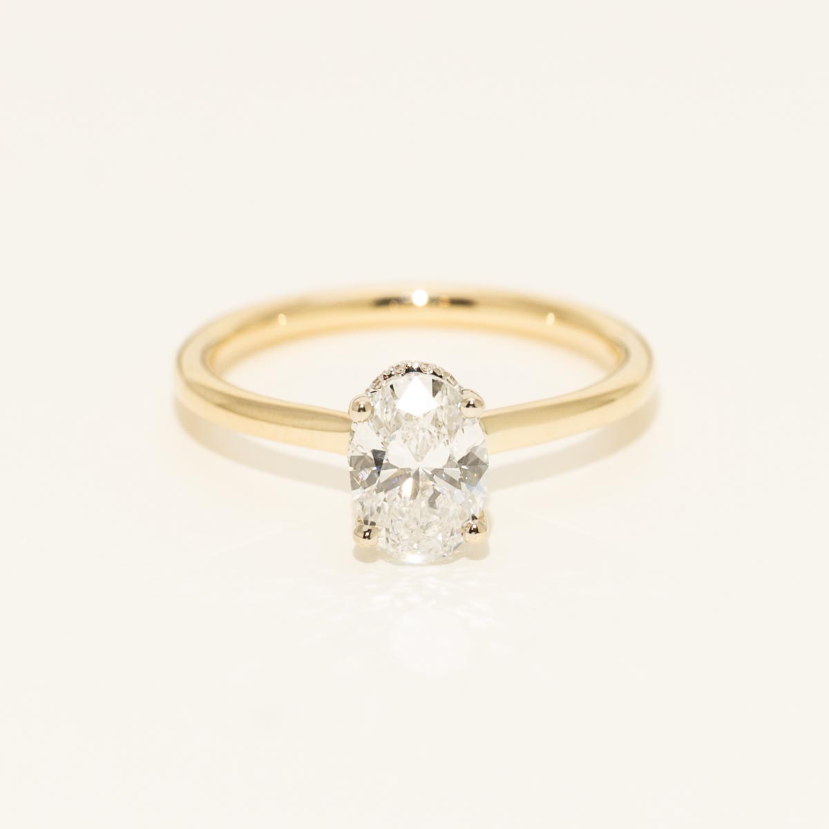 Oval Diamond Engagement Ring in 14kt Yellow Gold (1 1/10ct tw)