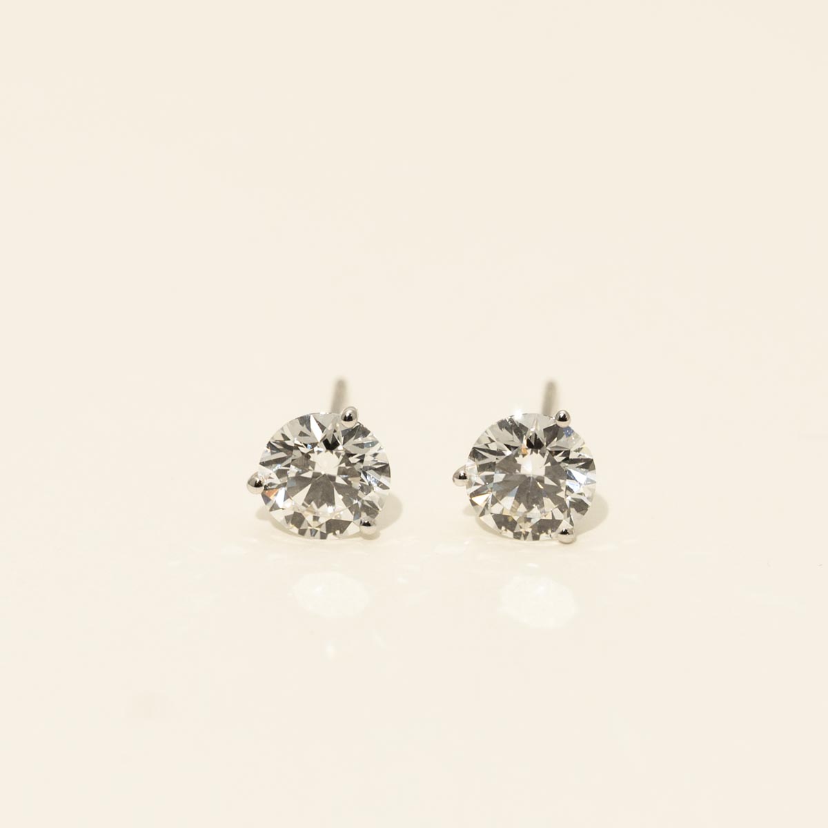 Lab Grown Diamond Stud Earrings in 14kt White Gold (2ct tw)