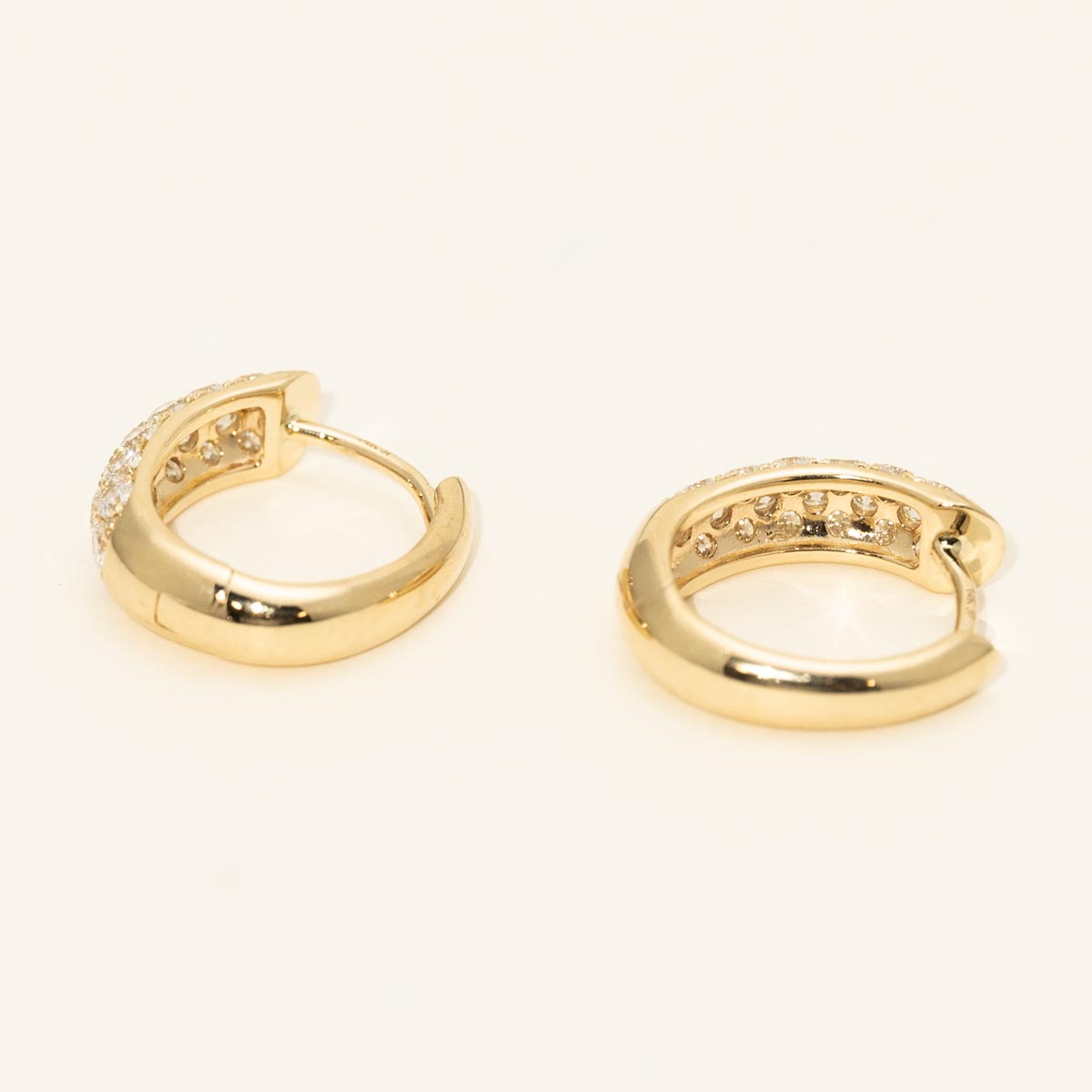Diamond Hoop Earrings in 14kt Yellow Gold (1ct tw)