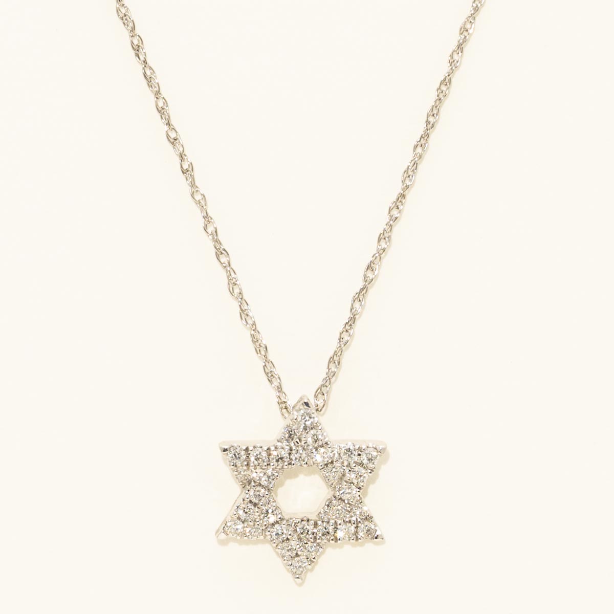 Diamond Star of David Necklace in 14kt White Gold (1/7ct tw)