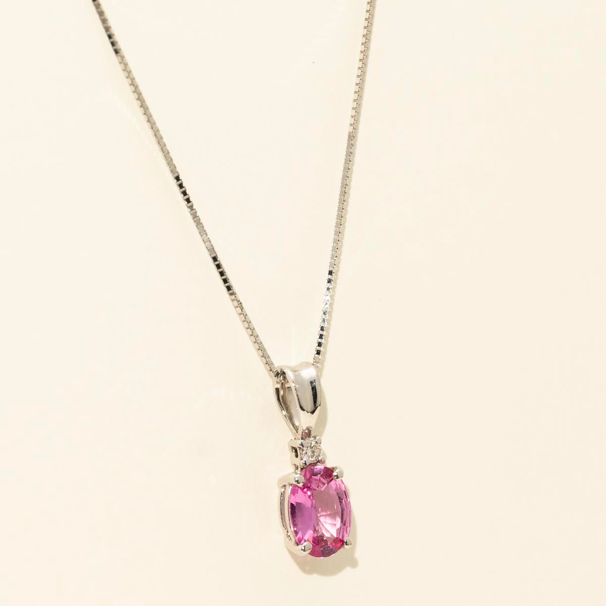 Oval Pink Sapphire Necklace in 14kt White Gold with Diamond