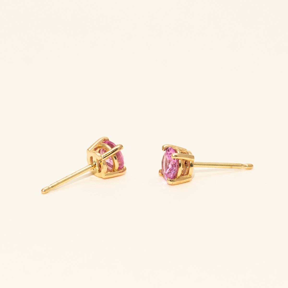 Pink Sapphire Stud Earrings in 14kt Yellow Gold (4.5mm)