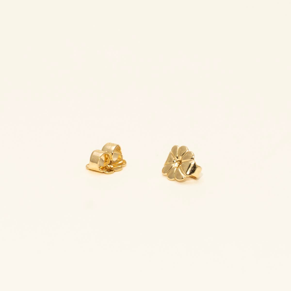 Pink Sapphire Stud Earrings in 14kt Yellow Gold (4.5mm)