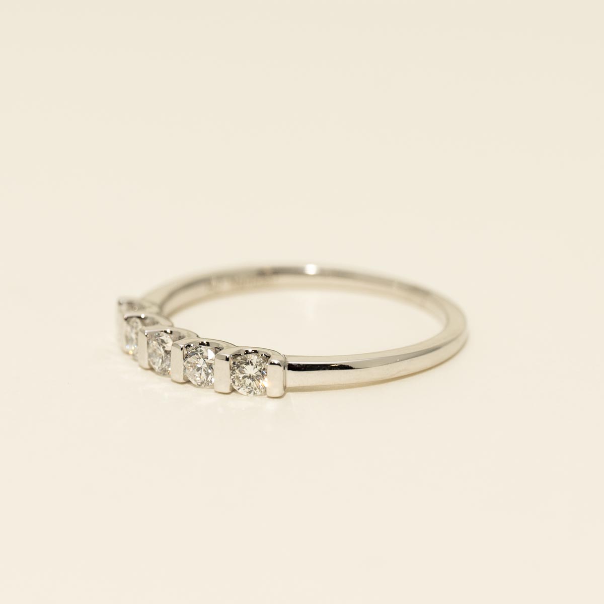 Diamond Bar Band in 14kt White Gold (1/3ct tw)