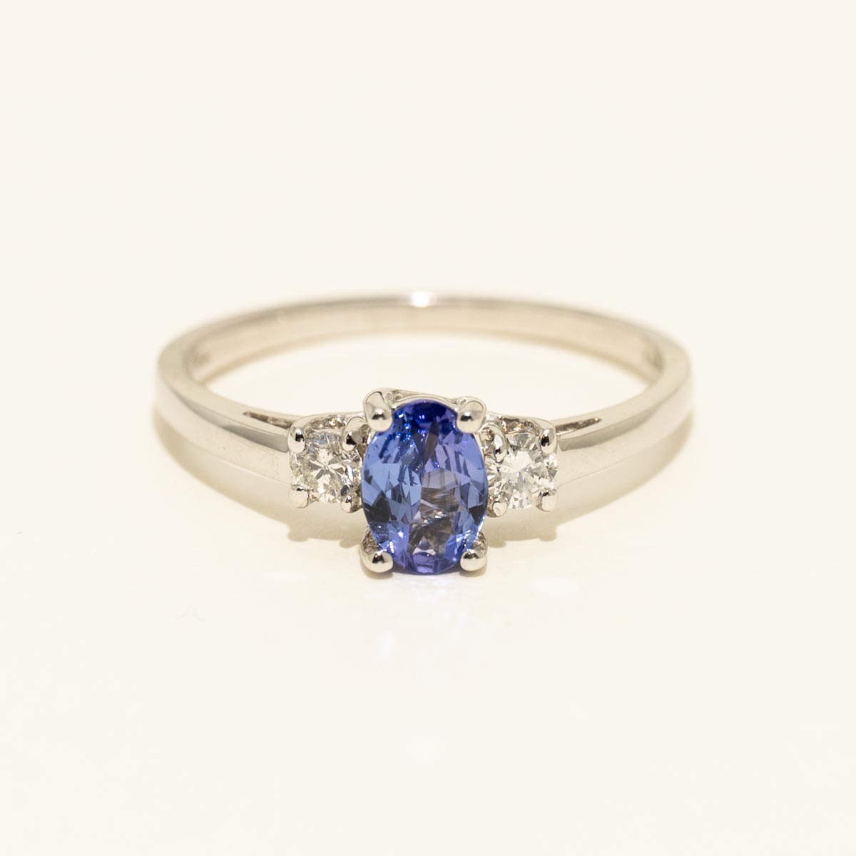 Oval Tanzanite Ring in 14kt White Gold with Diamonds