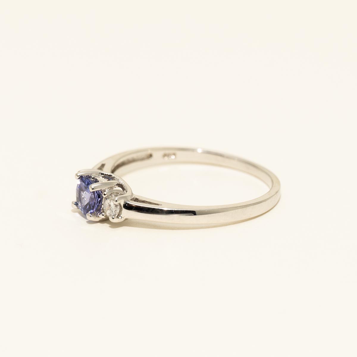 Tanzanite Ring in 14kt White Gold with Diamonds