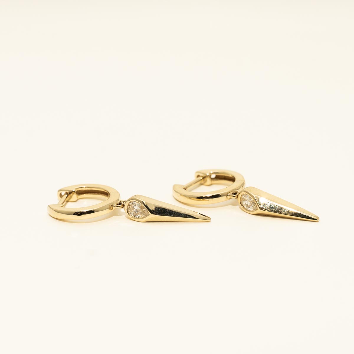 Pear Shape Diamond Drop Earrings in 14kt Yellow Gold (3/8ct tw)