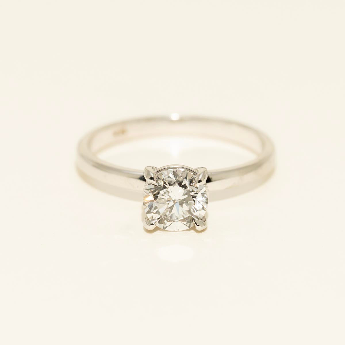 Lab Grown Diamond Solitaire Engagement Ring in 14kt White Gold (1ct)