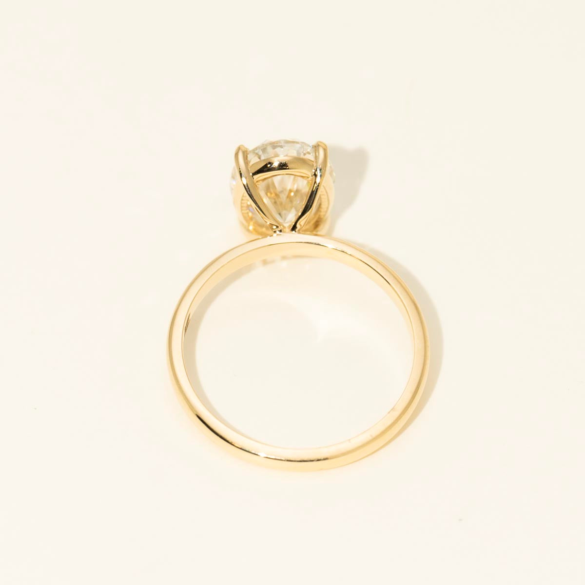 Lab Grown Oval Diamond Solitaire Engagement Ring in 14kt Yellow Gold (3ct)