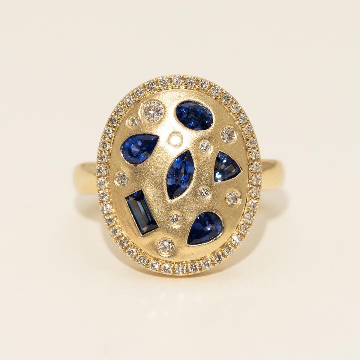 Multi Shape Sapphire Ring in 14kt Yellow Gold with Diamonds